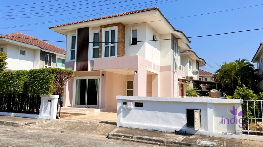 ขายบ้านตกแต่งสวย 3 ห้องนอน อยู่ในหมู่บ้านที่เหมาะสำหรับครอบครัว โครงการอรสิริน11 ใกล้มหาวิทยาลัยแม่โจ้ อำเภอสันทราย จังหวัดเชียงใหม่