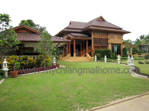 Luxury Houses - Mae Rim